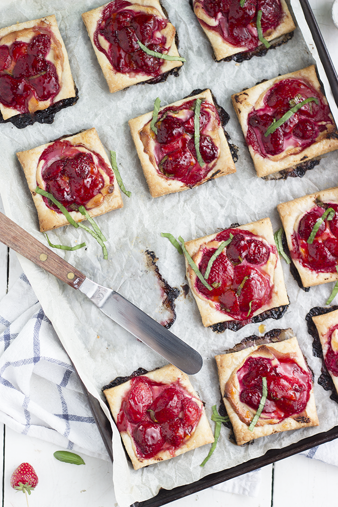 Strawberry Tart with Honey Balsamic Goat Cheese. Easy and impressive party appetizer.